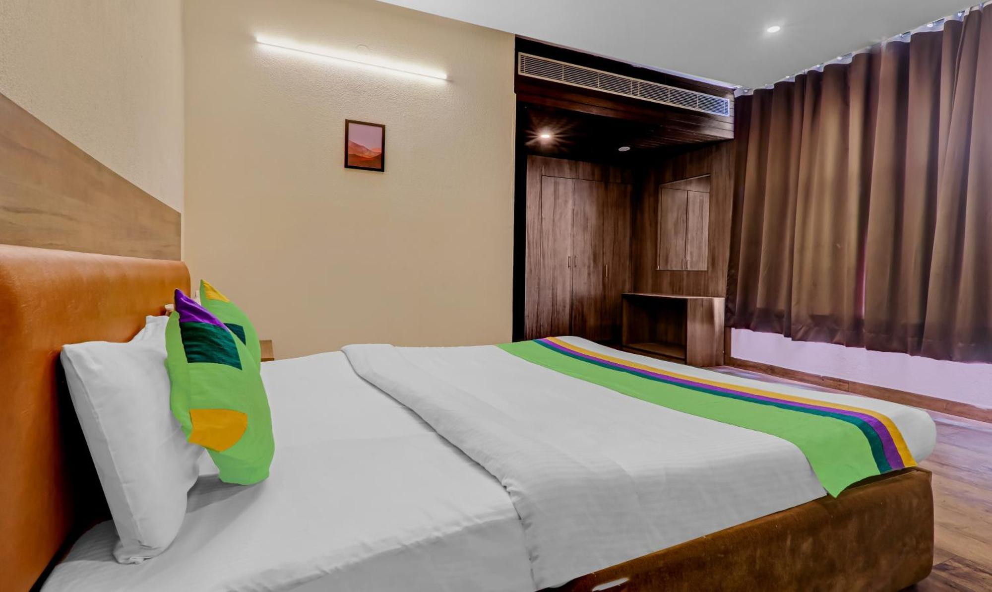 Treebo Edesia Hotel