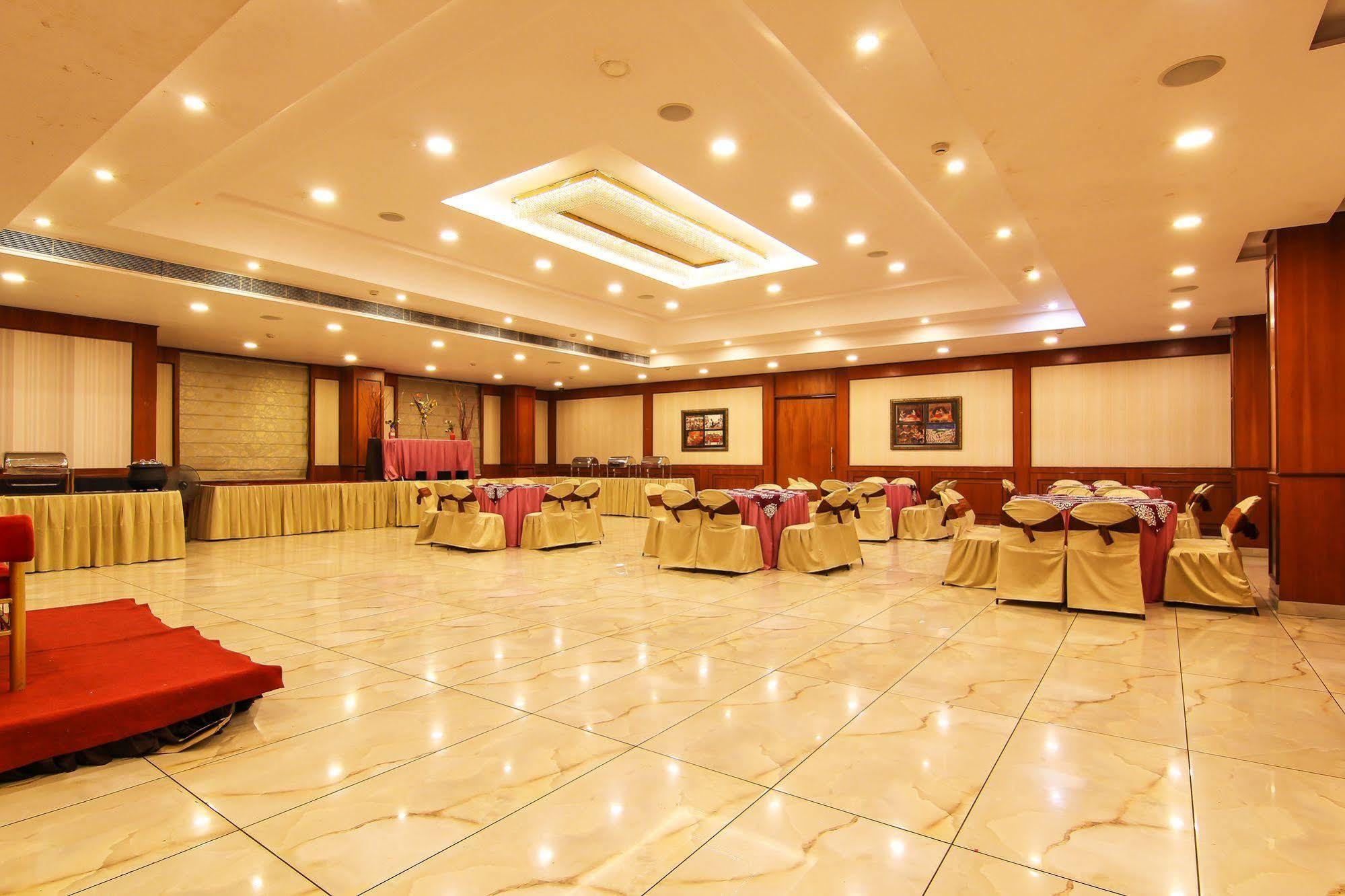 Treebo Edesia Hotel Lucknow