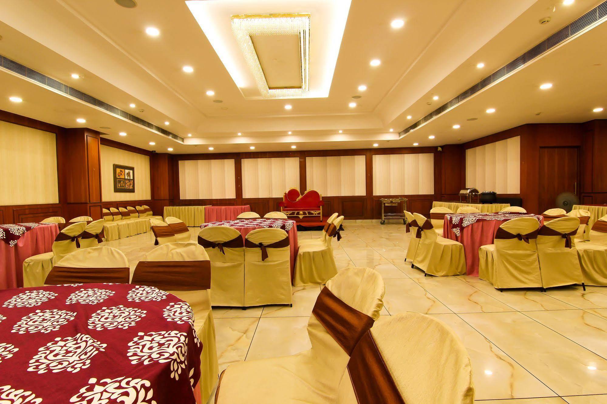 Treebo Edesia Hotel Lucknow